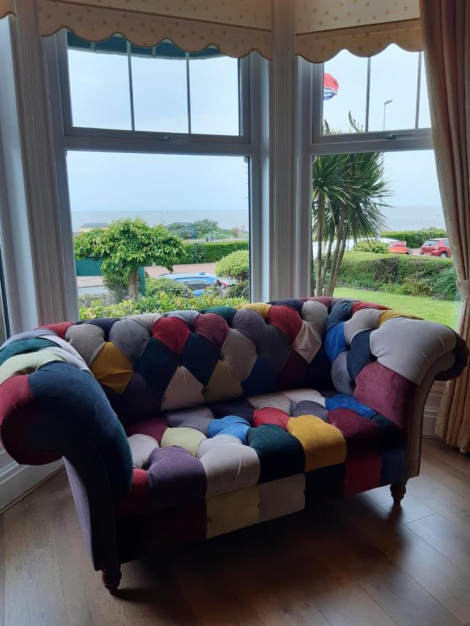 Hotel Savoy à Fleetwood Extérieur photo